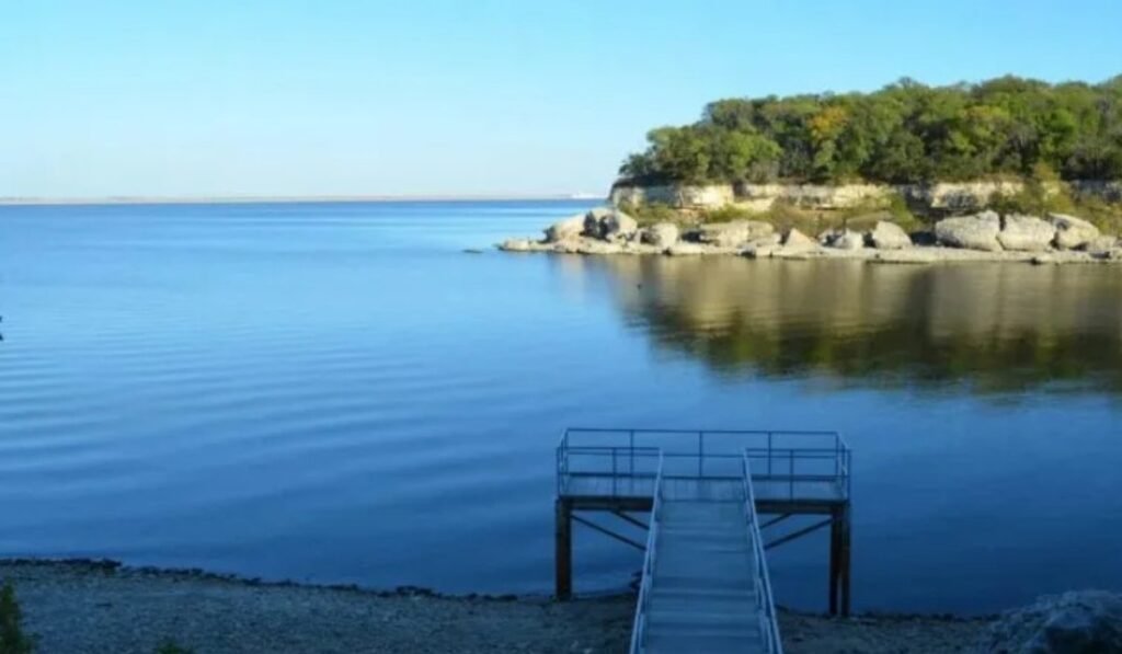 lake texoma should be capitalized