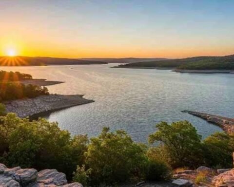 lake texoma should be capitalized