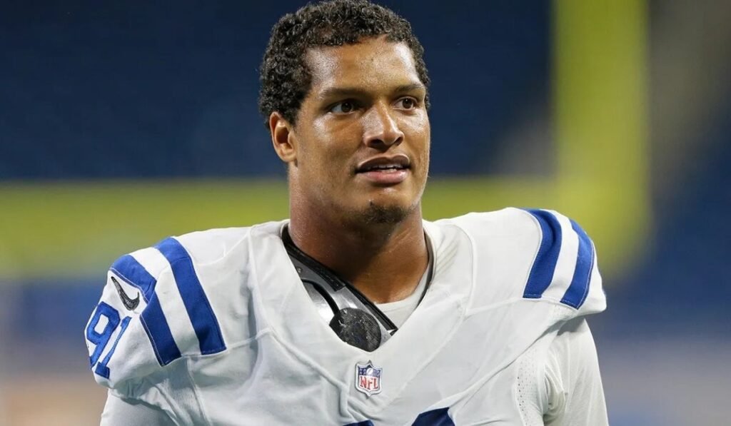Isaac Rochell 