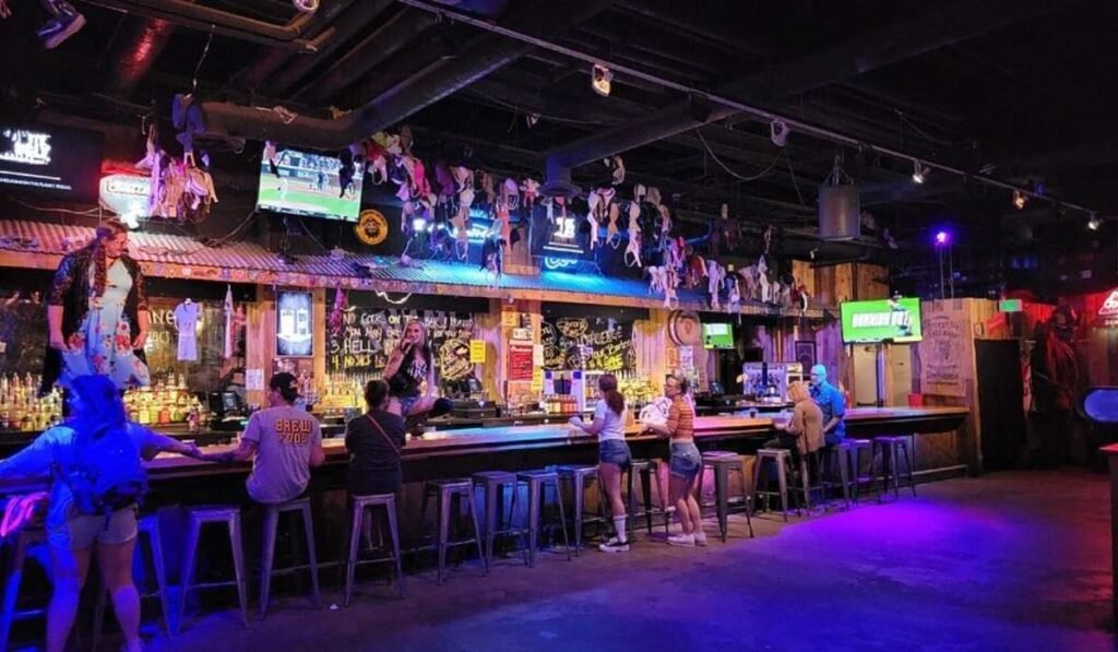 Coyote Ugly Bar
