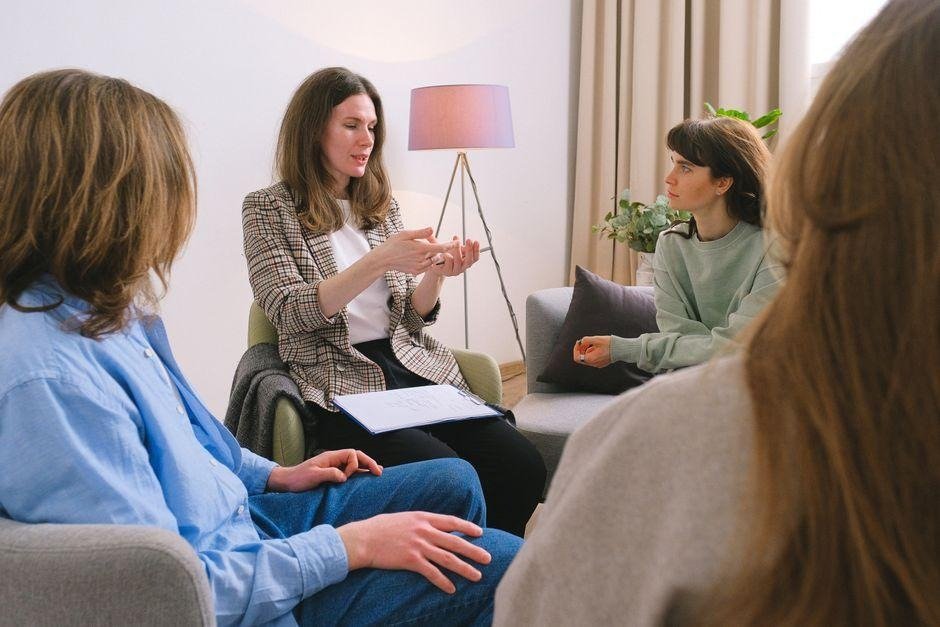 What High-Intensity Outpatient Drug Rehab Actually Looks Like Day to Day