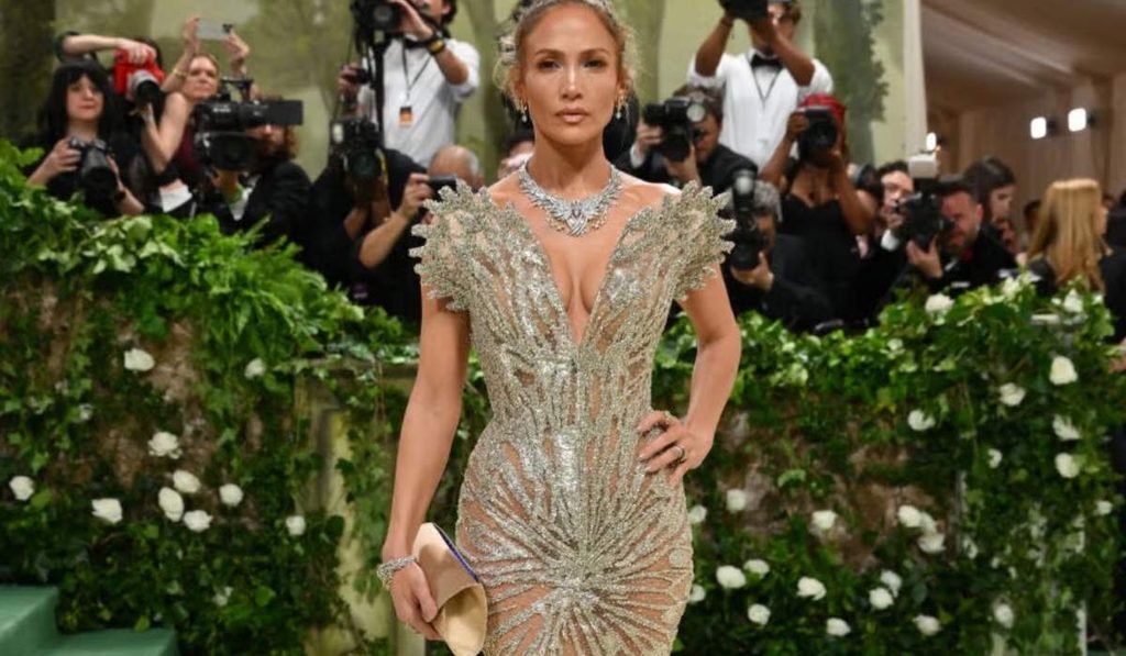 Jennifer Lopez Worth