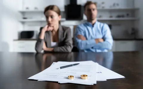 Divorce Lawyer