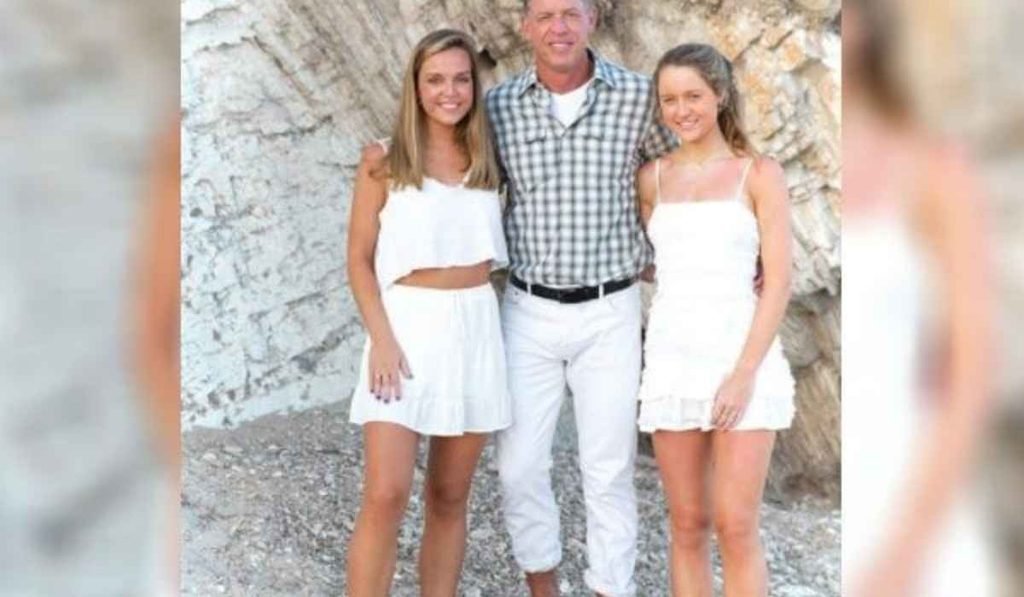 Troy aikman's daughters