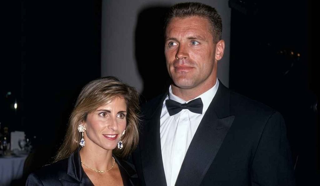Howie long spouse