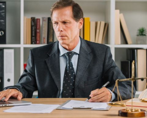 What to Expect From Your California Lemon Law Attorney After Your Case Has Been Closed
