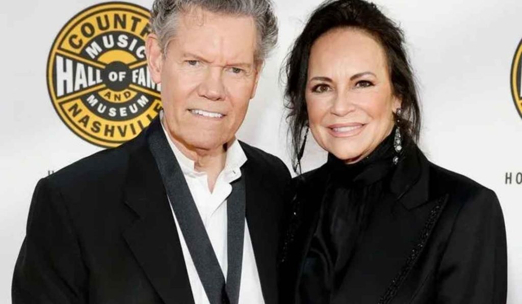 Randy travis wife age