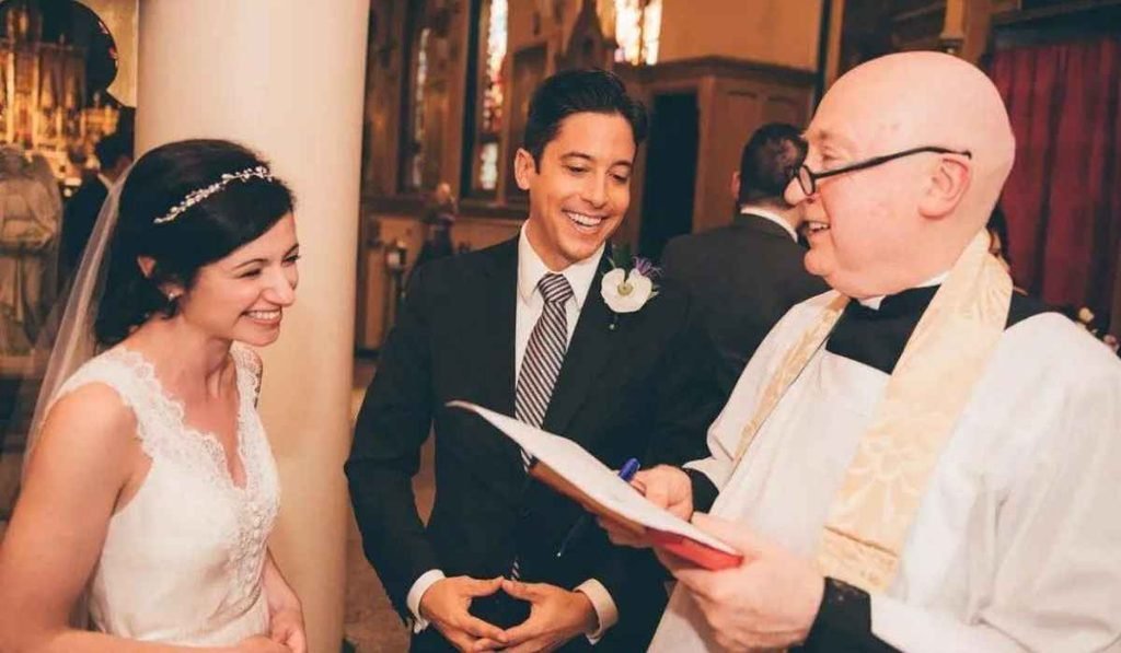 who is michael knowles married to